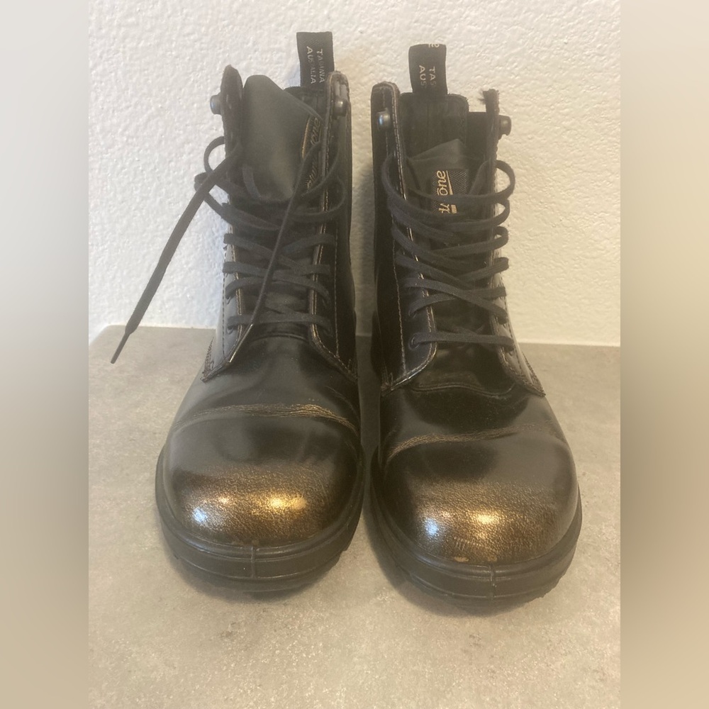 Blundstone Women’s Gold Brush Lace Up